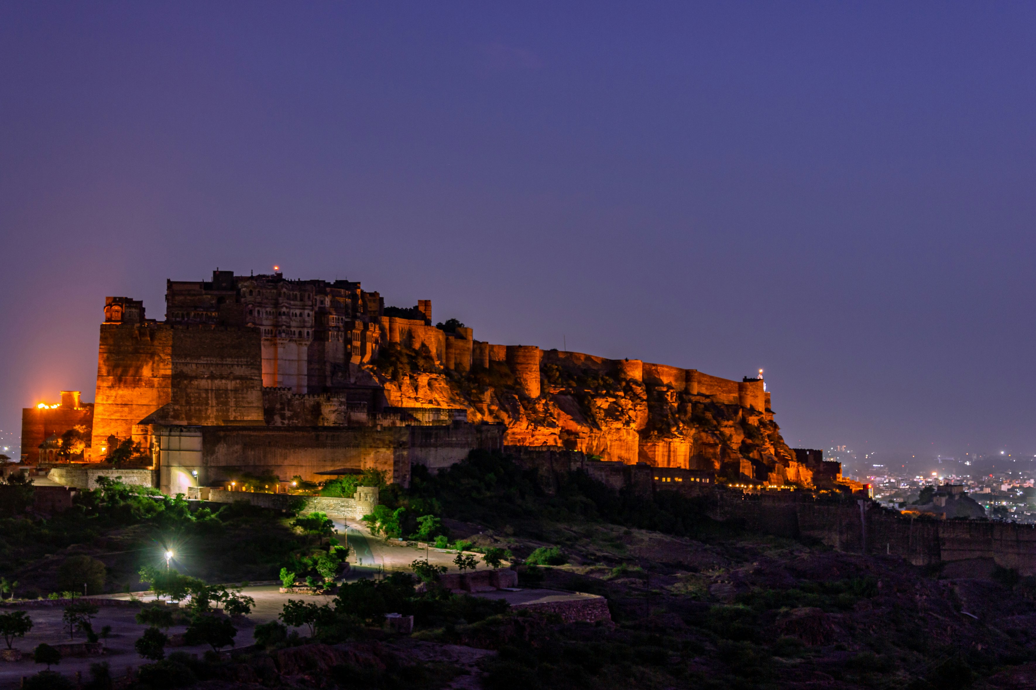 Evening-lit Jaisalmer Fort panorama